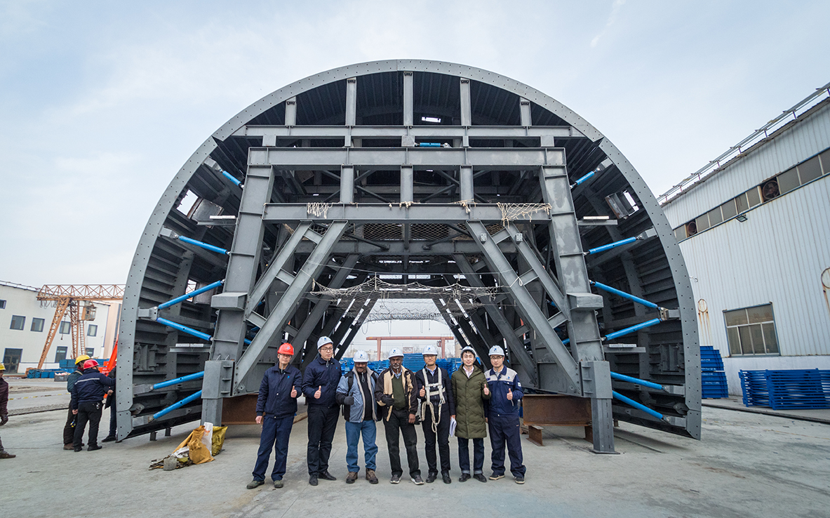 馬來(lái)西亞吉隆坡MRT2項(xiàng)目V204隧道二襯臺(tái)車